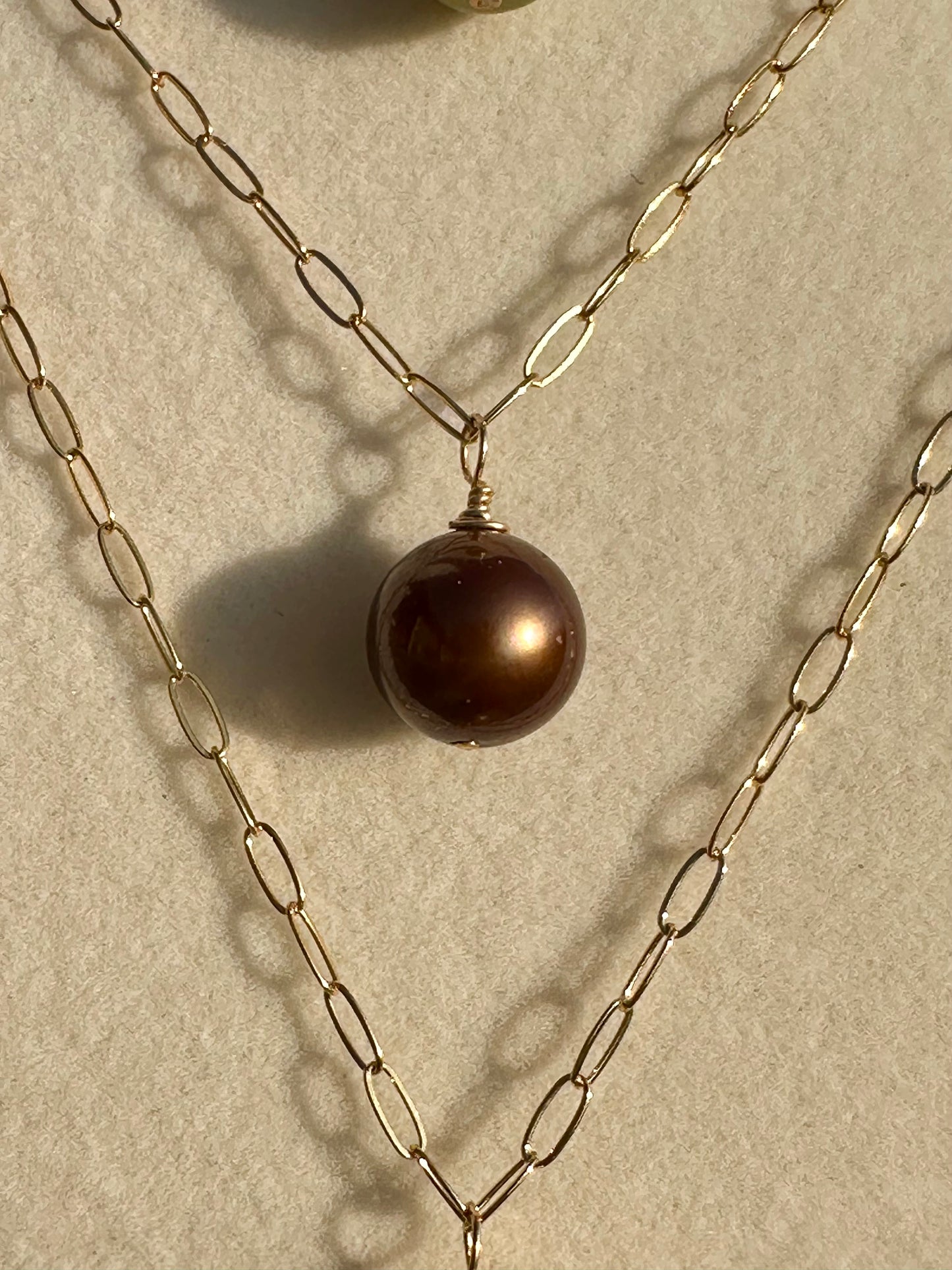 9mm Chocolate Tahitian Pearl Necklace – 14k Gold Filled Paperclip Chain – Luxe Hawaiian Jewelry (Copy)
