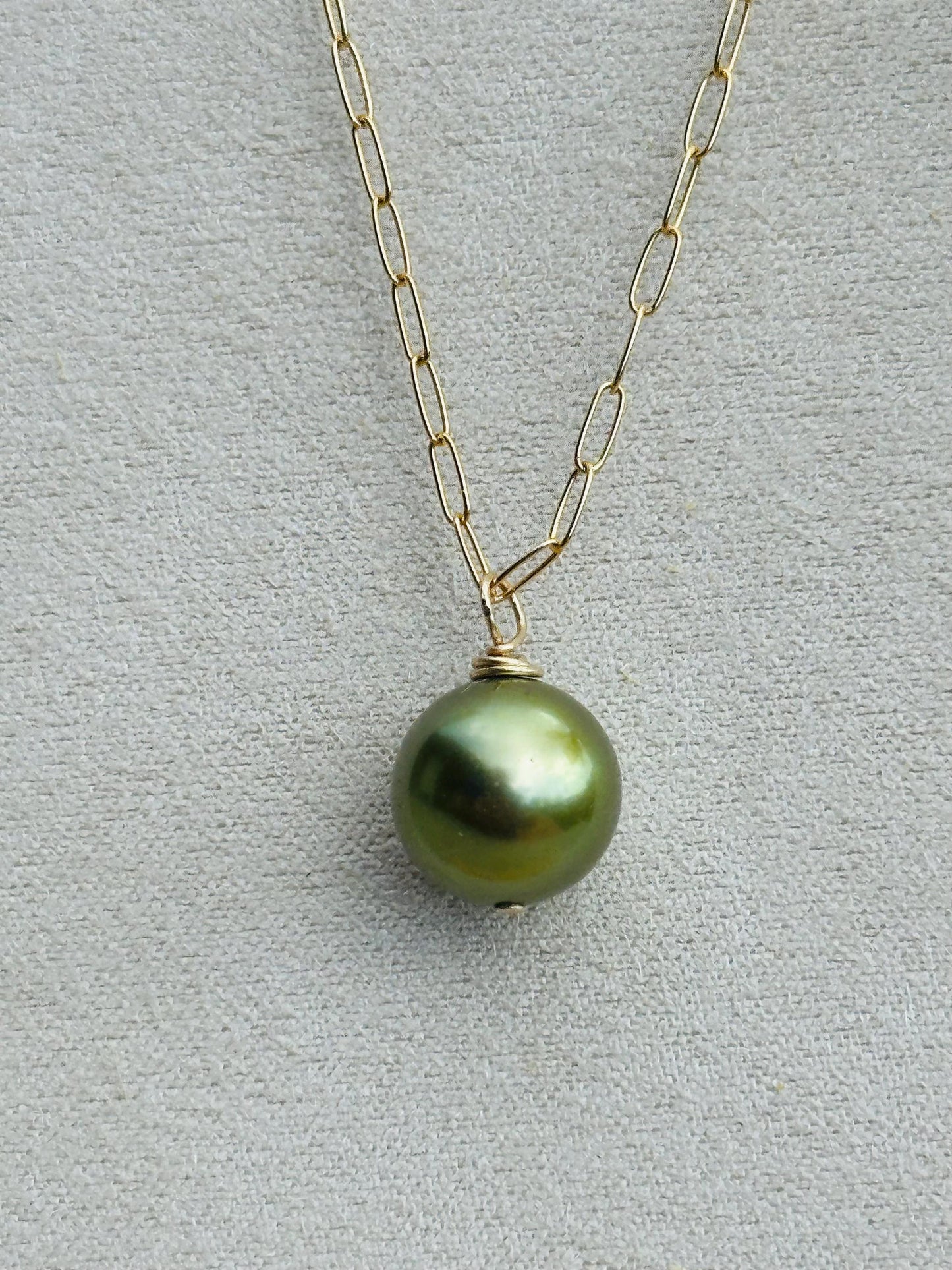 AAA Pistachio Tahitian Pearl Necklace – 10mm Pearl on 14k Gold Filled Paperclip Chain – Luxe Hawaiian Jewelry