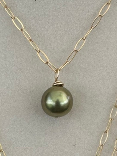 8mm Pistachio Tahitian Pearl Necklace – 14k Gold Filled Paperclip Chain – Luxe Hawaiian Jewelry