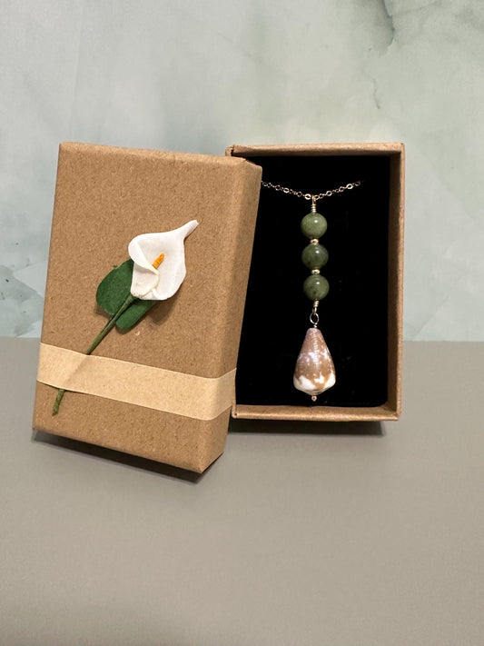 Island Elegance – Jade & Hawaiian Cone Shell Necklace - 14K Gold Filled