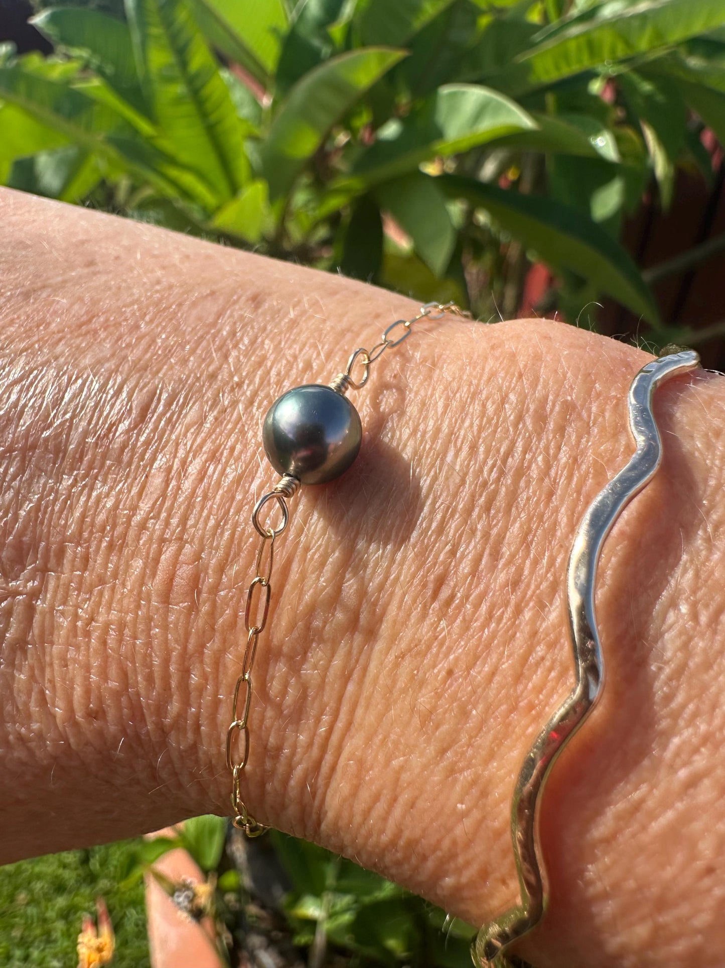 Dainty Tahitian Pearl Bracelet – 14k Gold Filled Paperclip Chain