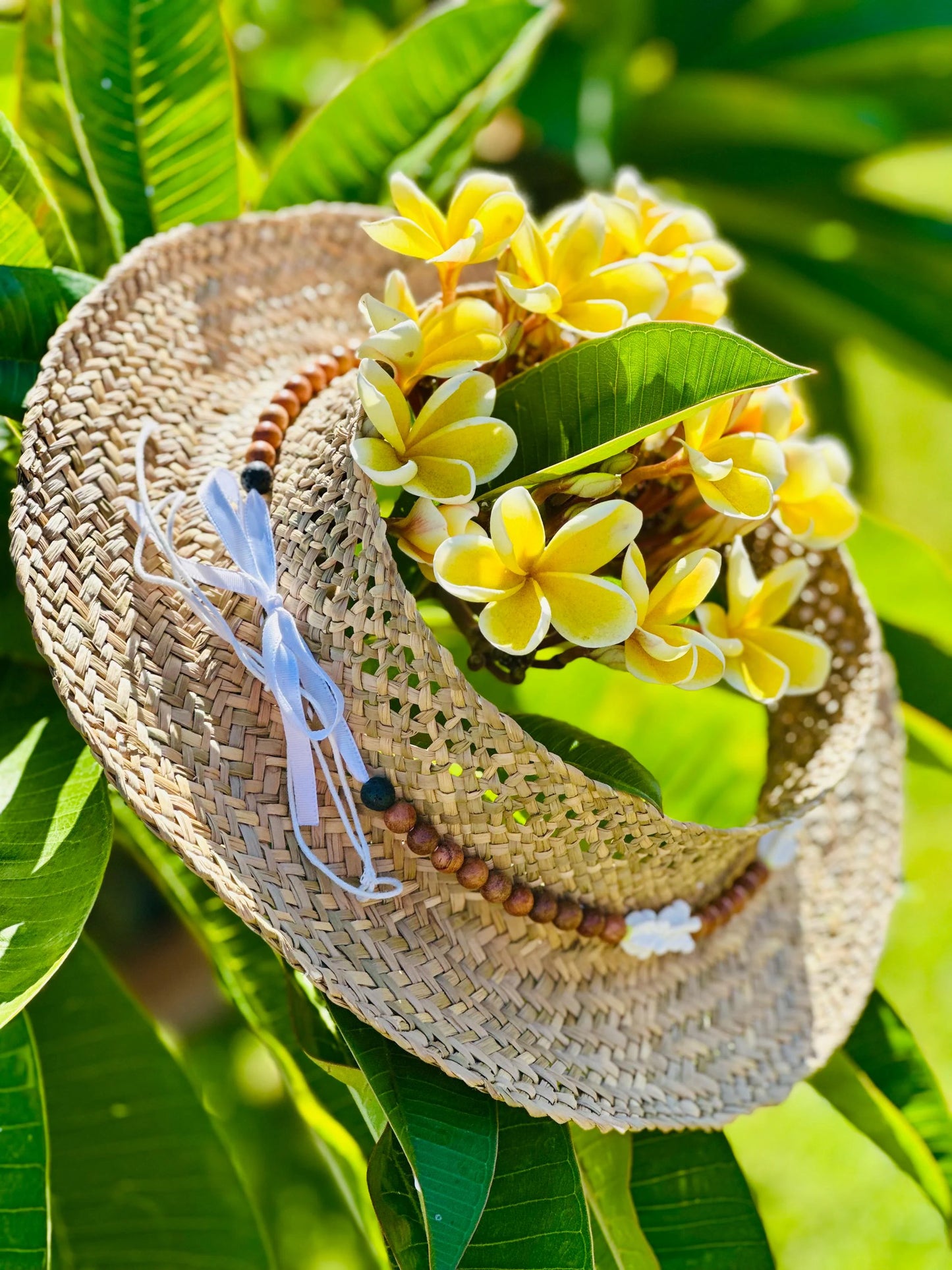 Hat Lei Charm – Papale Lei with Pikake or Crown Flowers, Adjustable Hawaiian Hat Accessory