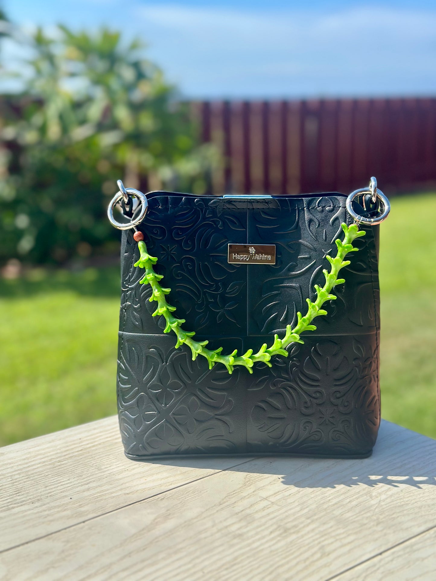 Handmade Pakalana Flower Purse Charm: Tropical Bag Lei