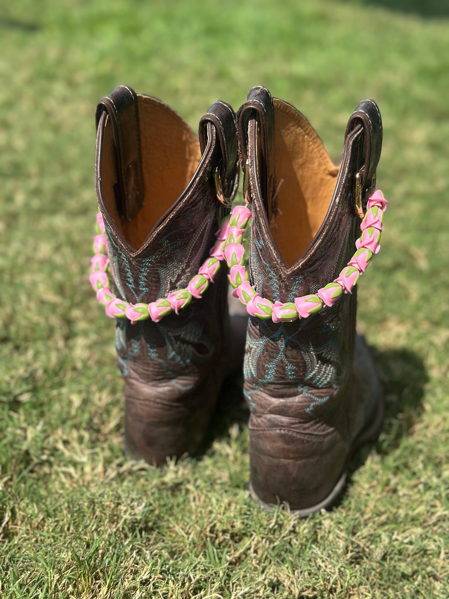 Handmade Cowboy Boot Lei | Hawaiian Floral Western Accessory